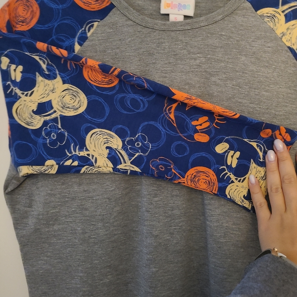 Lularoe Randy - Disney - Picture 2 of 3